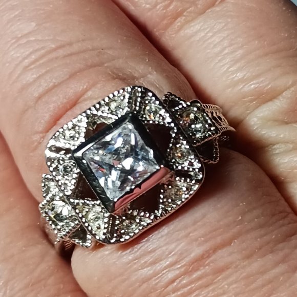 Vintage Retro Art Deco Silver Filigree and CZ Ring Size 10 - Picture 9 of 15